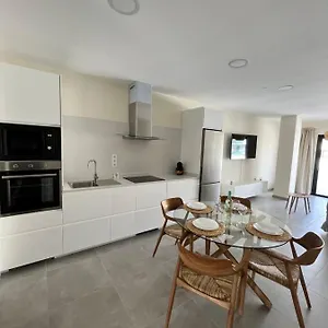 Arena Coral - Main Street - 50m Apartment